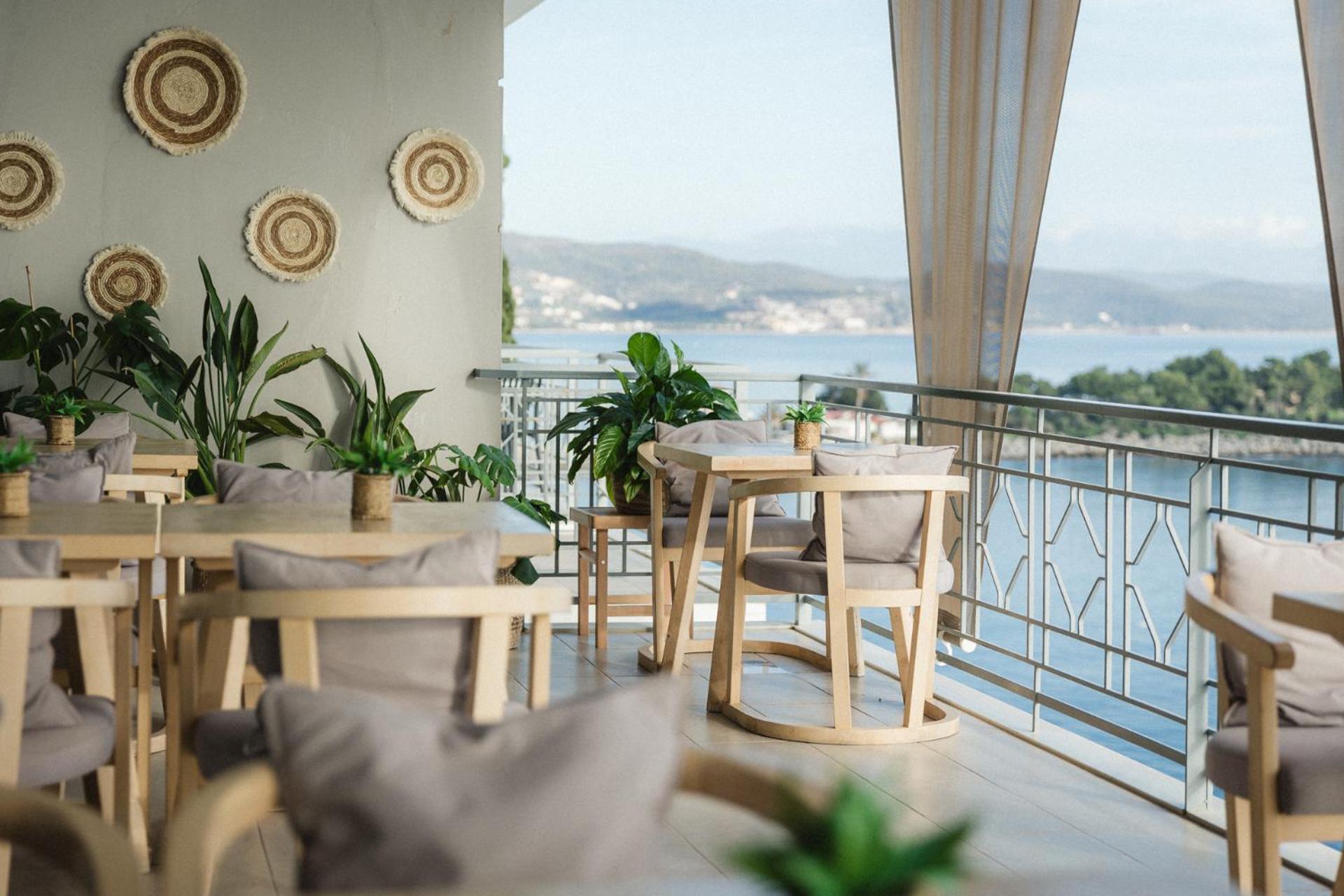 Infinity Hotel Gytheio Экстерьер фото