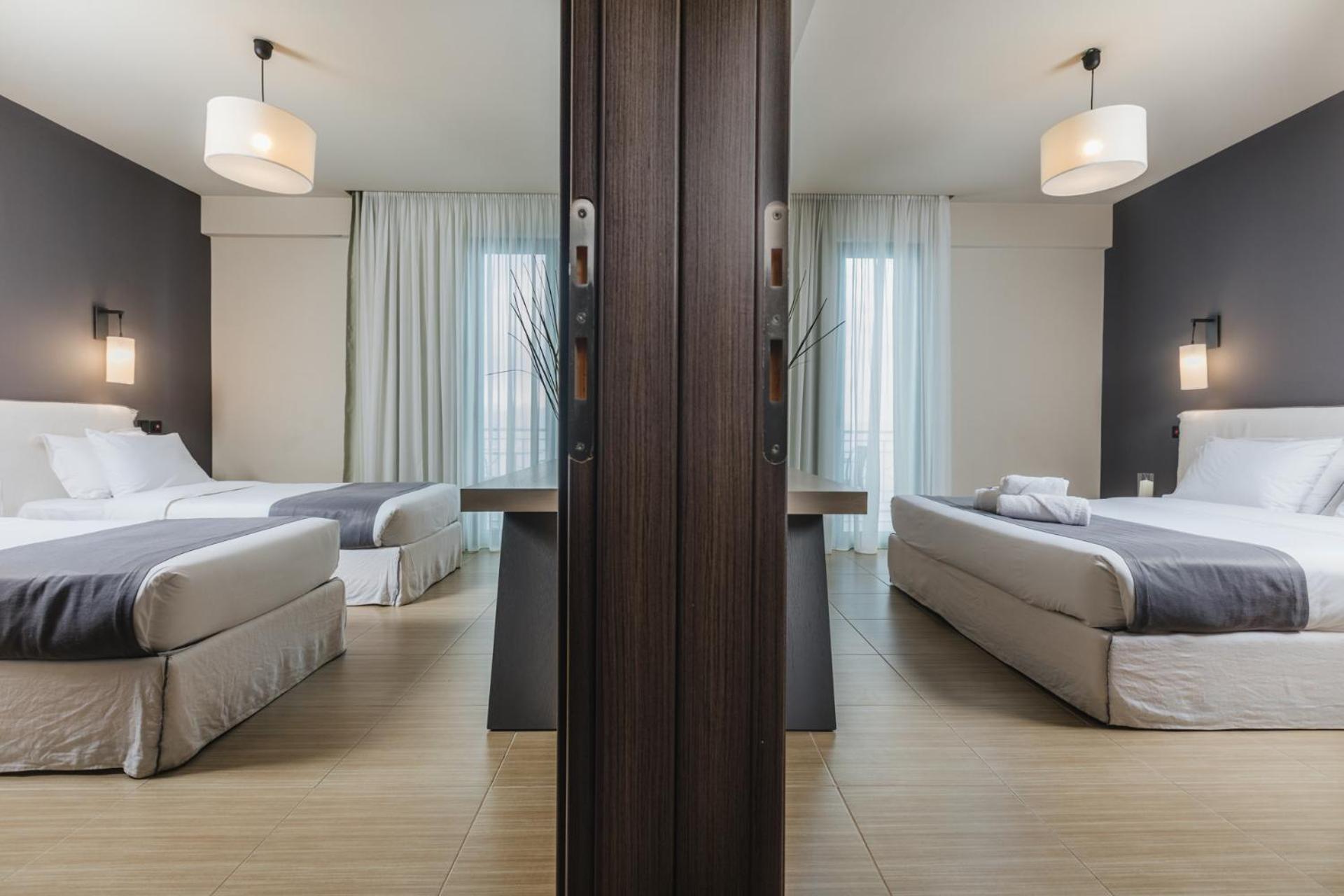 Infinity Hotel Gytheio Экстерьер фото